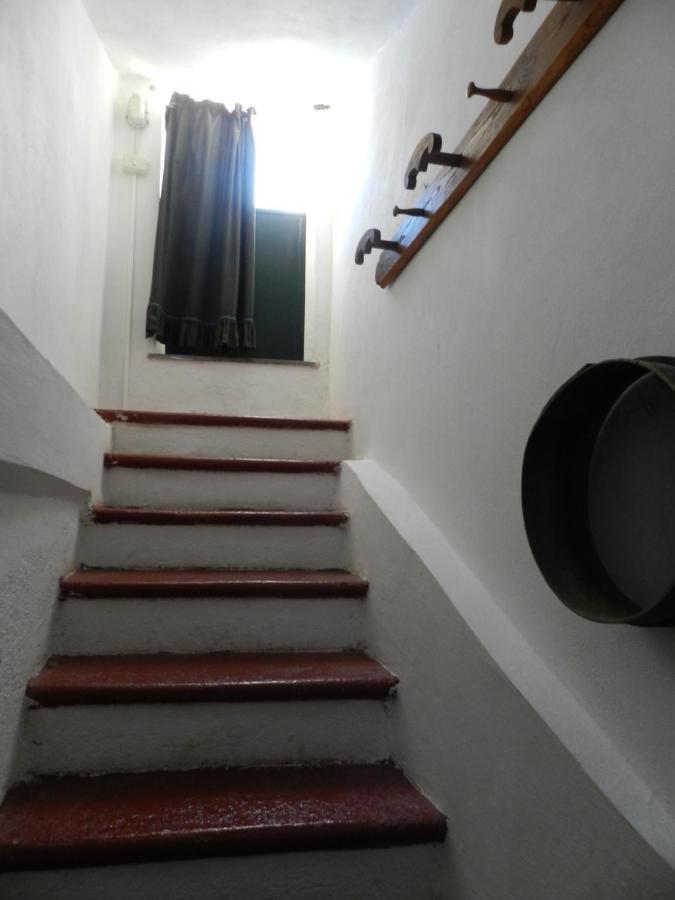 شقة Trilocale In Dimora Tipica Montale  المظهر الخارجي الصورة